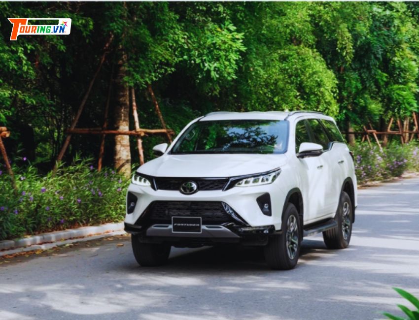 Thuê xe 7 chỗ Gia Lai