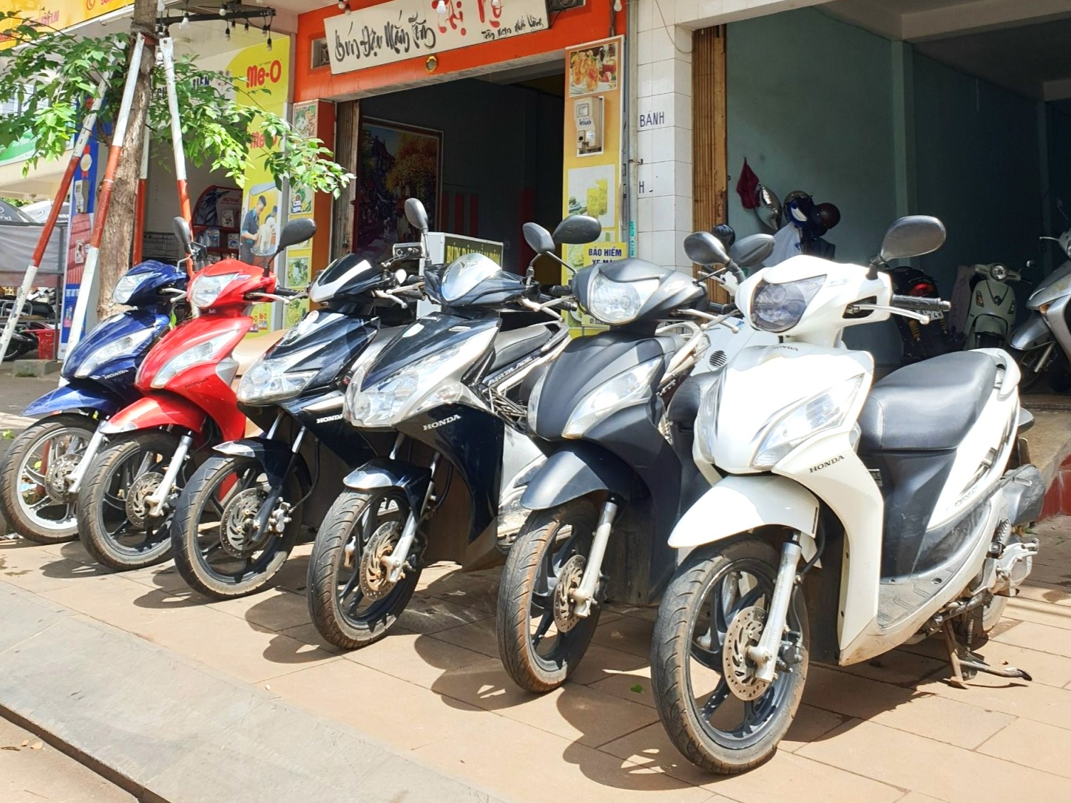 Thuê xe máy Gia Lai – Tự do khám phá vẻ đẹp Tây Nguyên